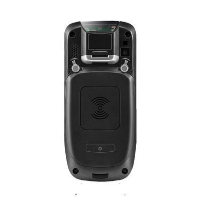 IP67 impermeabilizzano il dispositivo tenuto in mano 480x800 del computer di Android 6,0 Pda