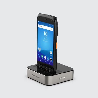 4000mAh Android PDA tenuto in mano